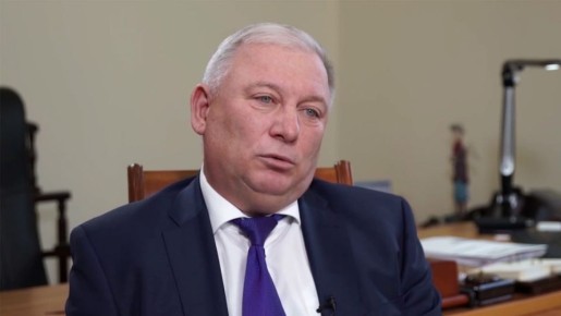 ������ ����������: ��� ����������� ������ �������� ������� ������������ �� 23.000.000.000 (�������� ��� ��������) ������ (�) ����������