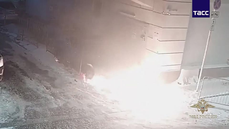 � ������ ��������� ���� ������� �����, ������� ���������� �������� ��������� ������� ����������� ����������, �������� ����� ����