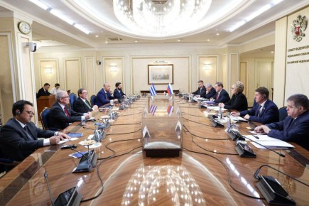 Владимир Джабаров: О политической солидарности Москвы и Гаваны говорили на встрече Председателя Совета Федерации Валентины Матвиенко со спецпредставителем президента Кубы, министром иностранных дел Бруно Родригесом Паррильей