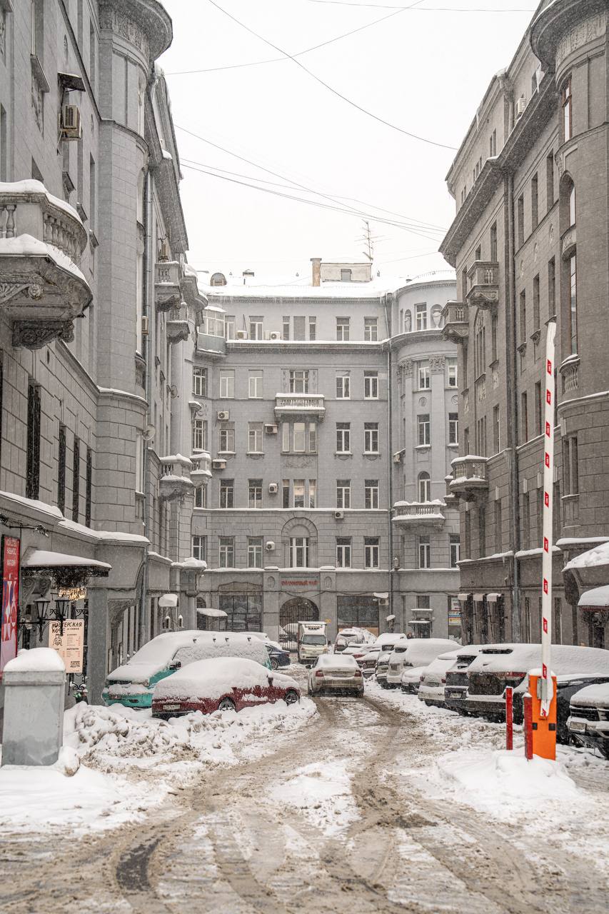Белая Москва после снегопада Белая Москва после снегопада