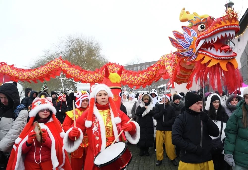 Пандам вход бесплатный. В Московском зоопарке сегодня отпраздновали Китайский Новый год Пандам вход бесплатный. В Московском зоопарке сегодня отпраздновали Китайский Новый год