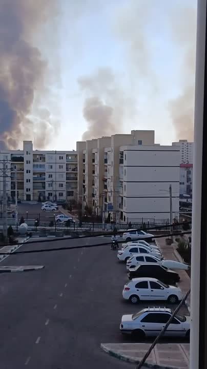 В Иранском городе Паранд прогремели серьёзные взрывы и исчез свет