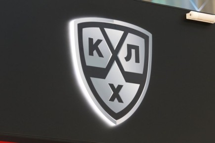 Прерванный из-за угрозы атаки БПЛА матч КХЛ в Сочи доиграют в Москве