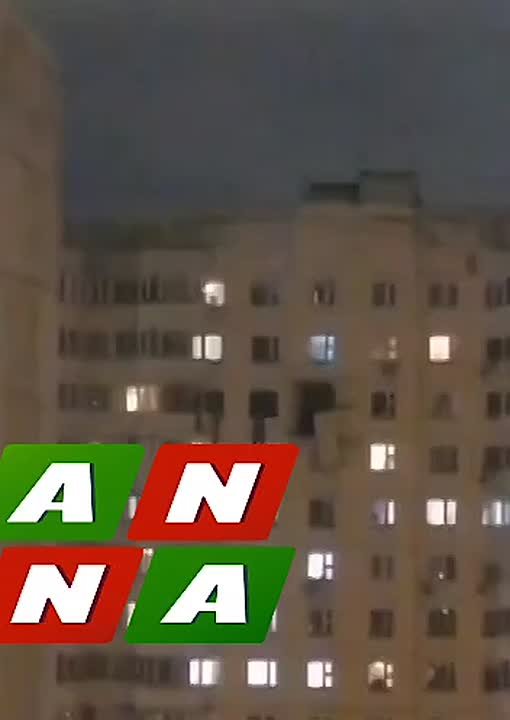 Мощный взрыв прогремел на юге Москвы в жилой многоэтажке