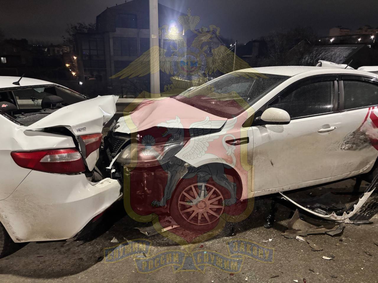 Четыре аварии, 12 машин и трое пострадавших: стали известны детали массового ДТП в Симферополе Четыре аварии, 12 машин и трое пострадавших: стали известны детали массового ДТП в Симферополе