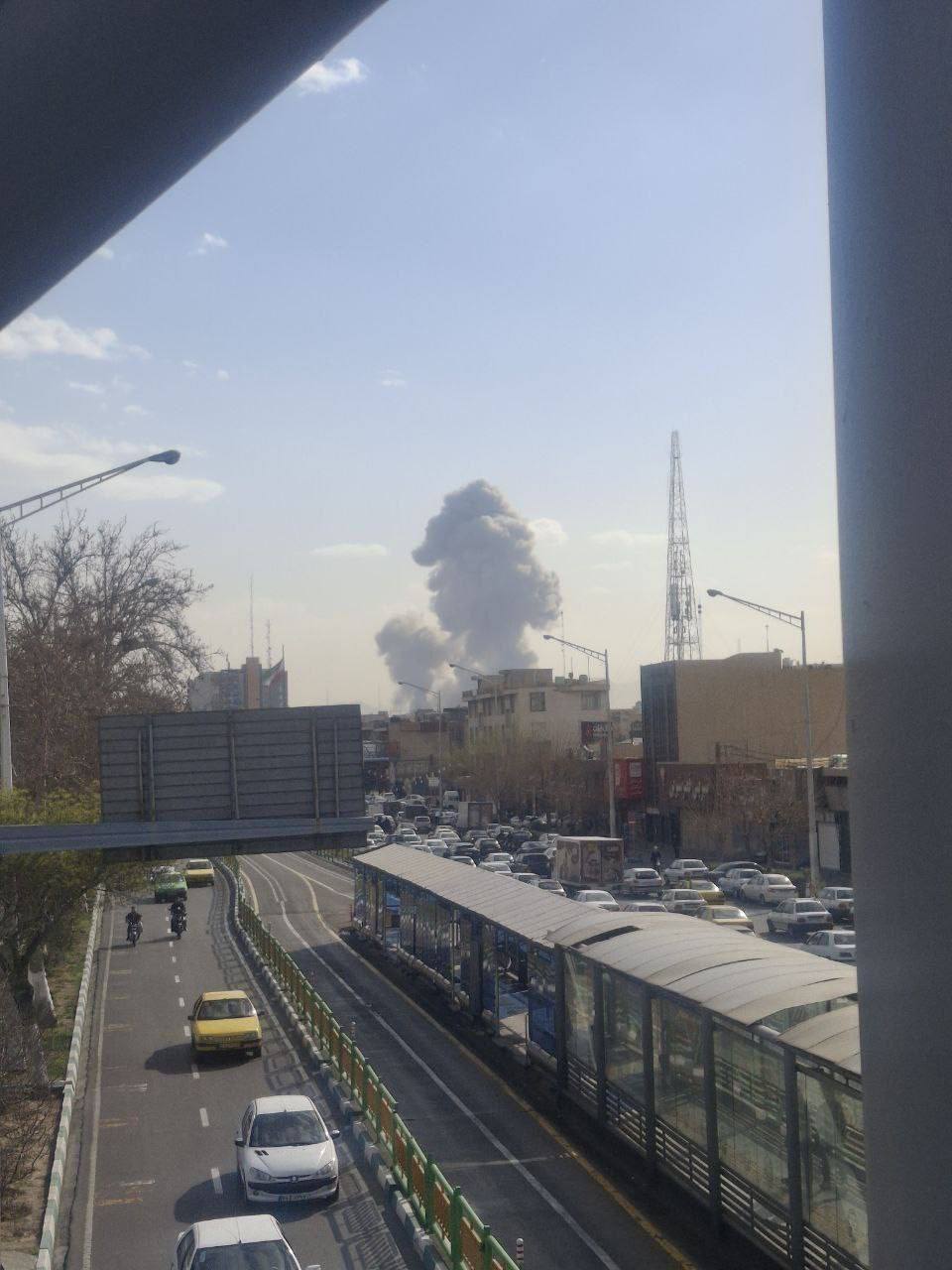 Американский президент Дональд Трамп официально заявил, что США начали военную операцию против Ирана Американский президент Дональд Трамп официально заявил, что США начали военную операцию против Ирана