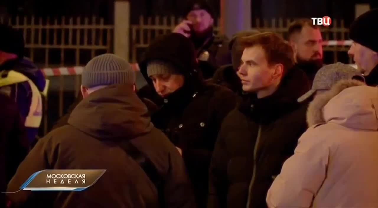 О ходе расследования уголовного дела в отношении участников преступной группы, специализирующихся на обеспечении бесперебойной работы сим-боксов, используемых в телефонных мошеннических схемах в сюжете программы «Московская...