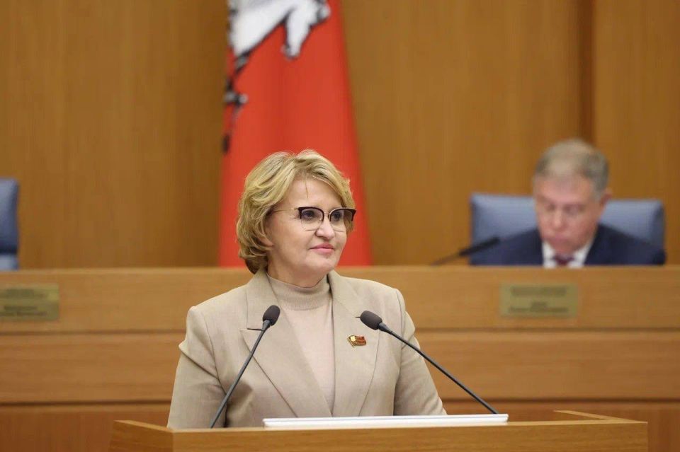 Заместитель Председателя Мосгордумы, председатель комиссии МГД по экономической и социальной политике Людмила Гусева (фракция партии «Единая Россия») рассказала, как открытие новой кольцевой линии метро повлияло на жизнь...