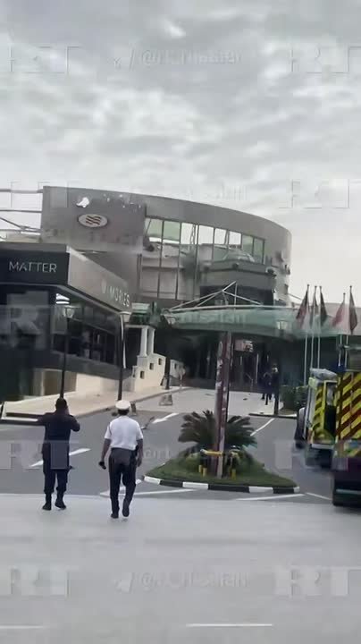 Можно ли отказаться от тура из-за обострения ситуации на Ближнем Востоке? Юрист ответил RT — да