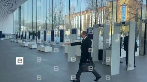 ������������ ����� ����������� ������ � ������ �������� � ������