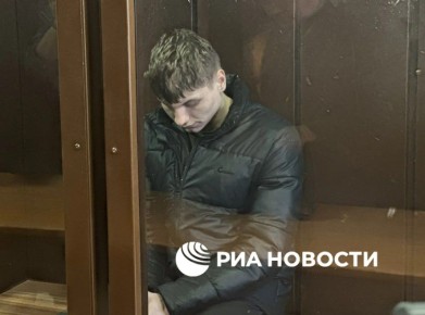 Суд арестовал футболиста Секача, обвиняемого в убийстве женщины в Москве