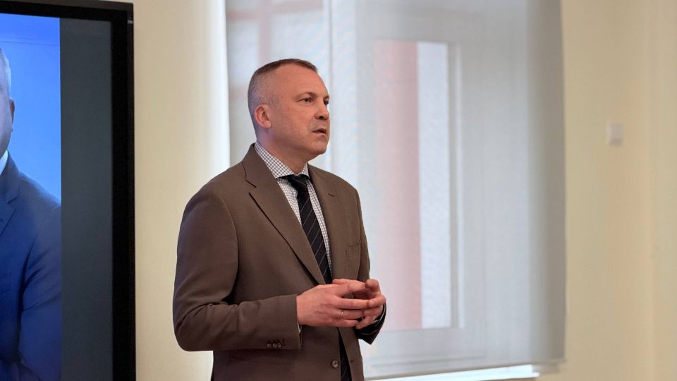 ������� �����: ����� �������� ������ � ��������� ����������� � ����� ��������� � ������ �������� ����, ��������� ����� ������ � ������������� � ����� ����������� �����