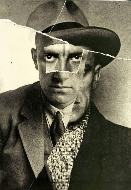 14 ������ 1930 ���� � ������ � ��������� ������� ��������� �������