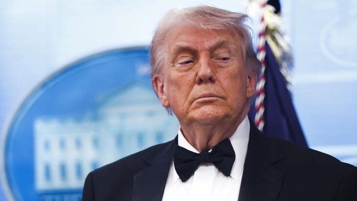 ����� ������ ��������� � ���� ����� �� ������� ����������� �� �����