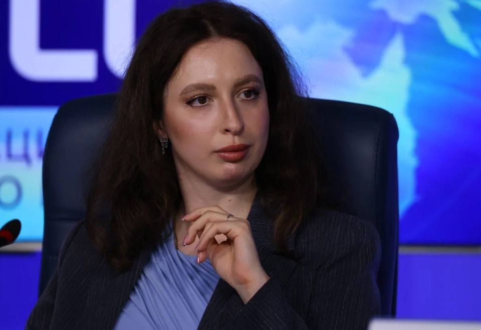 На пресс-конференции в ТАСС объявили о начале всероссийского конкурса этнокультурных выставочных проектов На пресс-конференции в ТАСС объявили о начале всероссийского конкурса этнокультурных выставочных проектов