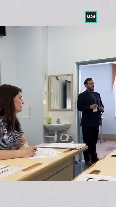 Выпускники хотят получить 100 тысяч рублей от родителей за окончание школы