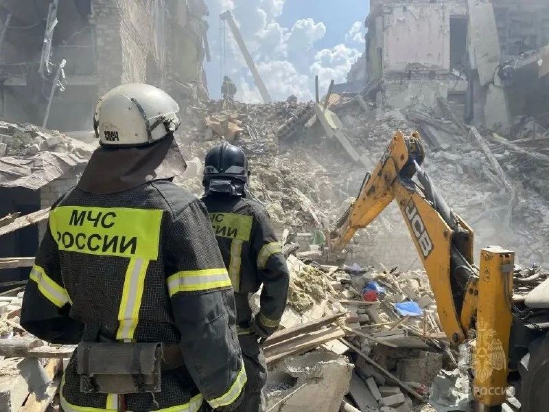 Британская БиБиСи официально отказалась посещать Старобельск, а американский CNN "в отпуске", — Захарова
