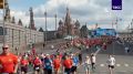 В Москве прошел полумарафон "Забег