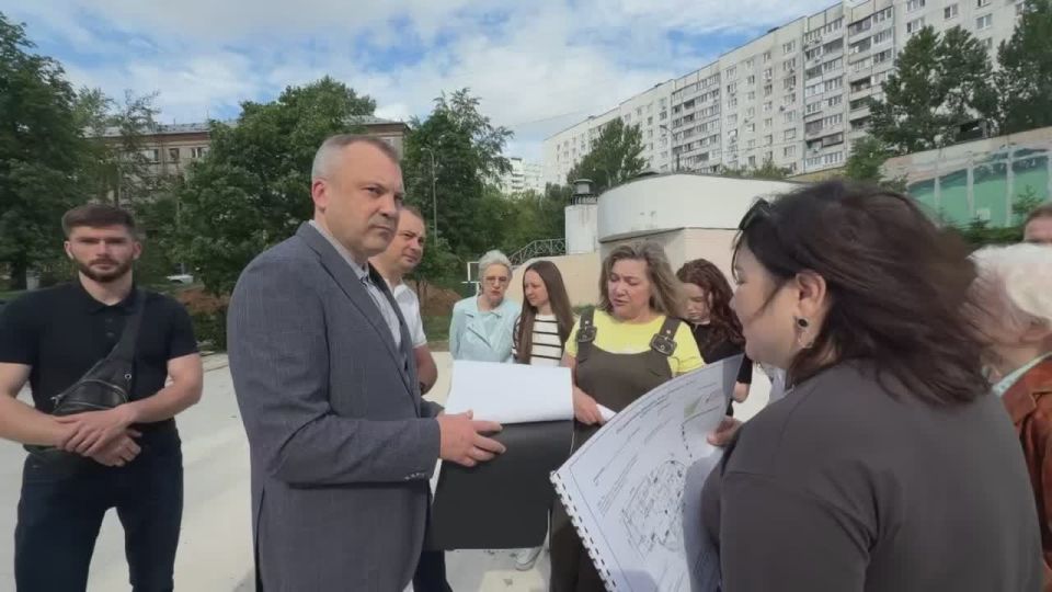 Евгений Попов: Как москвичам реализовать свои пожелания по благоустройству территории? Отличный пример показали жители дома на Инициативной улице, 7к3
