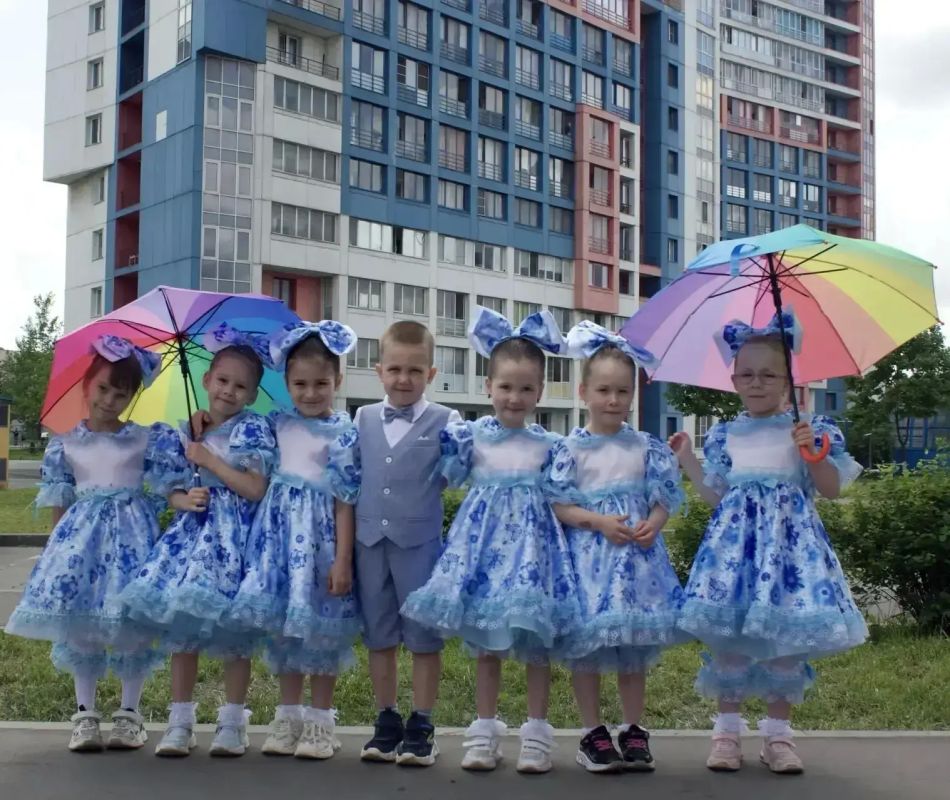 Танцевальный коллектив столичного главка Росгвардии отметил 5-летие Танцевальный коллектив столичного главка Росгвардии отметил 5-летие