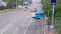 Момент ДТП с участием автобуса и "Газели" на Нижегородской улице