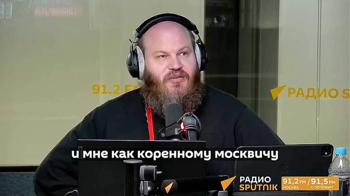 Священник Островский призвал жителей регионов не переезжать в Москву: "Развивать нужно свой край