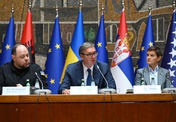 ЭКСКЛЮЗИВ
«Сербия никогда не подвергалась такому унижению» ЭКСКЛЮЗИВ
«Сербия никогда не подвергалась такому унижению»