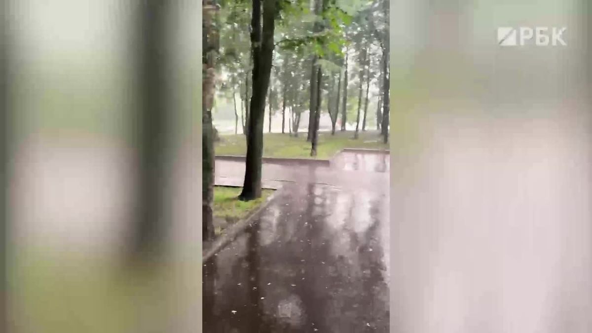 В субботу, 11 июля, Москву накрыло мощным ливнем