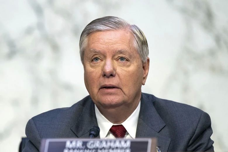 Умер американский сенатор Линдси Грэм
