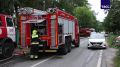 Пожар возник в частном доме в Мытищах, столб дыма виден в нескольких километрах от места ЧП, передает корреспондент ТАСС