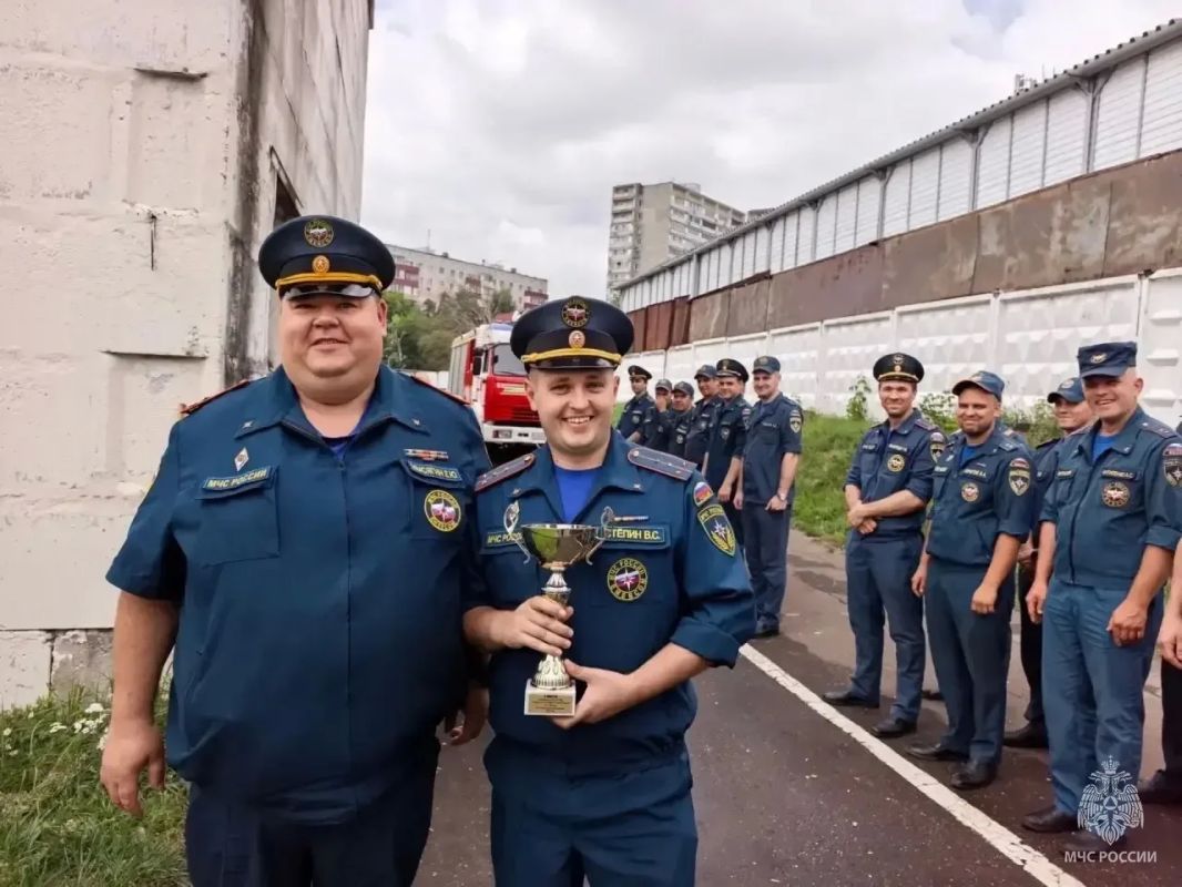 В Юго-Восточном округе Москвы прошли соревнования по боевому развертыванию В Юго-Восточном округе Москвы прошли соревнования по боевому развертыванию
