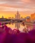 Москва встречает новый день в особенной, почти волшебной тишине