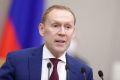 Андрей Луговой: Что ни говори, а Макфол был многостаночником: одной рукой писал сценарии «цветных революций», другой распределял финансы на них, ещё и в роли посла успевал покрасоваться