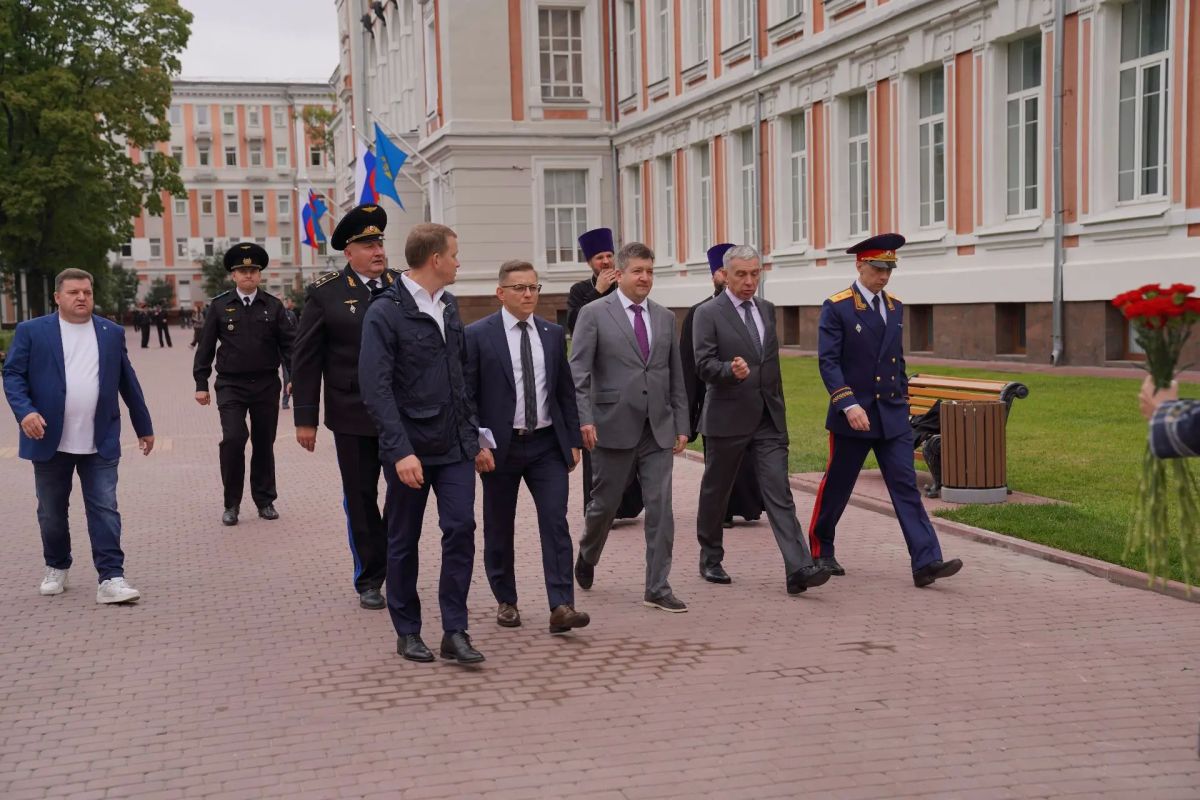 Руководитель Западного МСУТ СК России Виталий Владимирович Саксин принял участие в памятном мероприятии ко Дню солидарности в борьбе с терроризмом Руководитель Западного МСУТ СК России Виталий Владимирович Саксин принял участие в памятном мероприятии ко Дню солидарности в борьбе с терроризмом