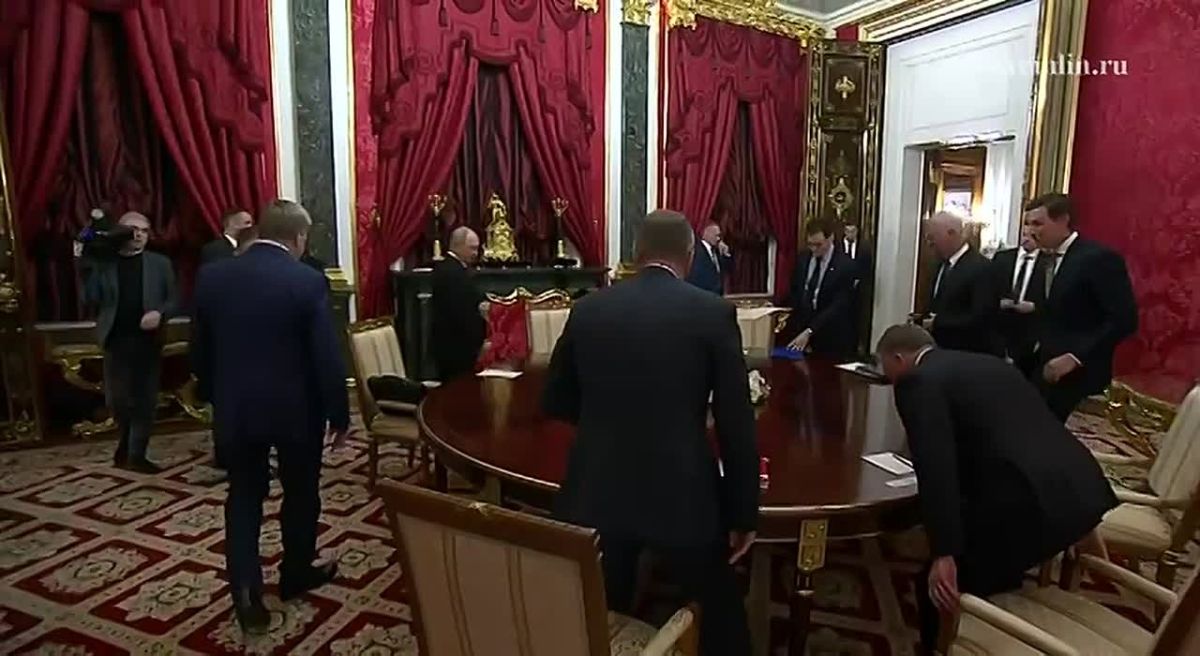 В Кремле стартовала встреча Путина с Уиткоффом и Кушнером