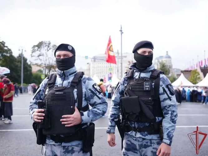 Росгвардейцы обеспечили безопасность Общемосковского крестного хода Росгвардейцы обеспечили безопасность Общемосковского крестного хода