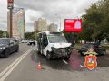 Автобус и автомобиль столкнулись в Раменском, пострадали пять человек