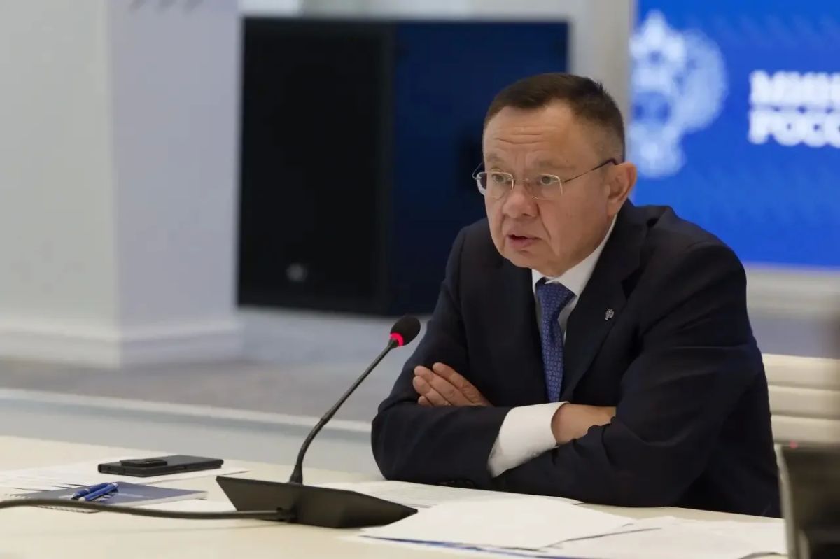 Глава Минстроя России провел совещание с крупнейшими банками по деятельности компаний-застройщиков Глава Минстроя России провел совещание с крупнейшими банками по деятельности компаний-застройщиков