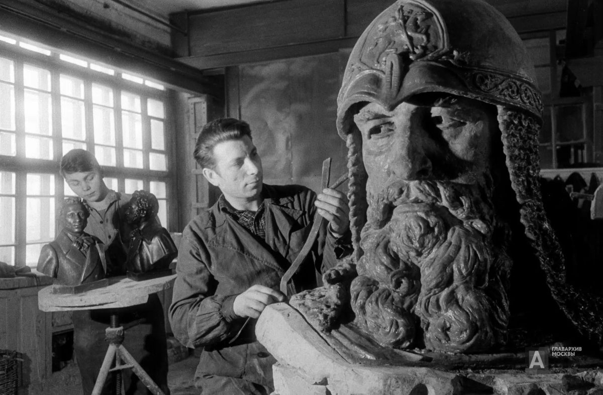 7 сентября 1947 года был заложен памятник Юрию Долгорукому! 7 сентября 1947 года был заложен памятник Юрию Долгорукому!