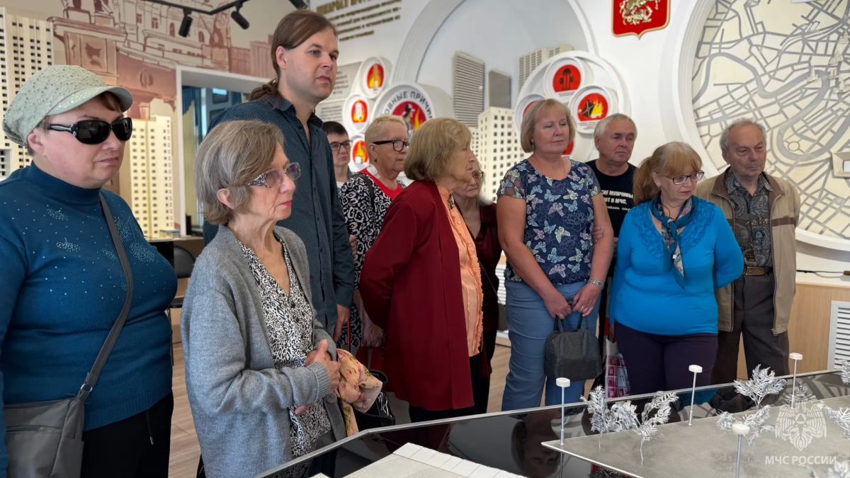 В Музее пожарной охраны Москвы прошла экскурсия для слабовидящих и незрячих посетителей В Музее пожарной охраны Москвы прошла экскурсия для слабовидящих и незрячих посетителей