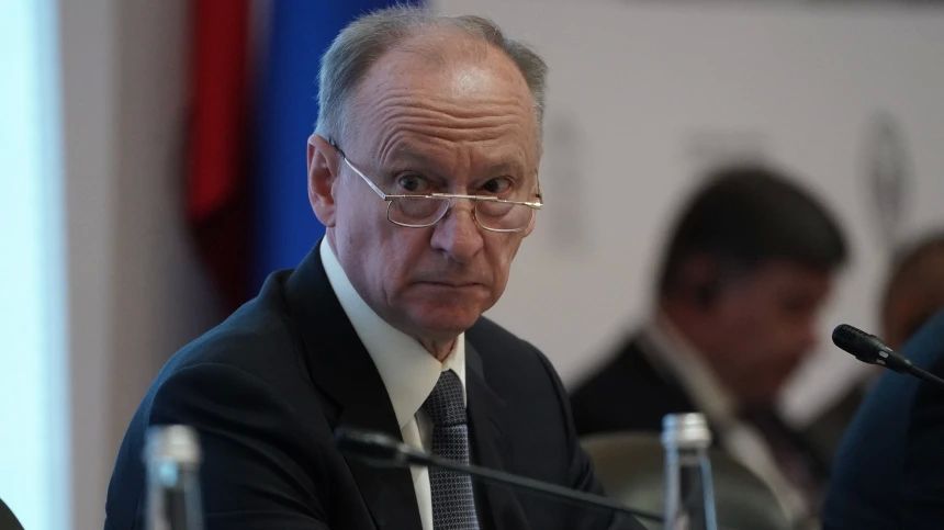 Николай Патрушев прокомментировал визг так называемого "главы МИД Польши" Сикорского о "военном превосходстве Варшавы над Россией: