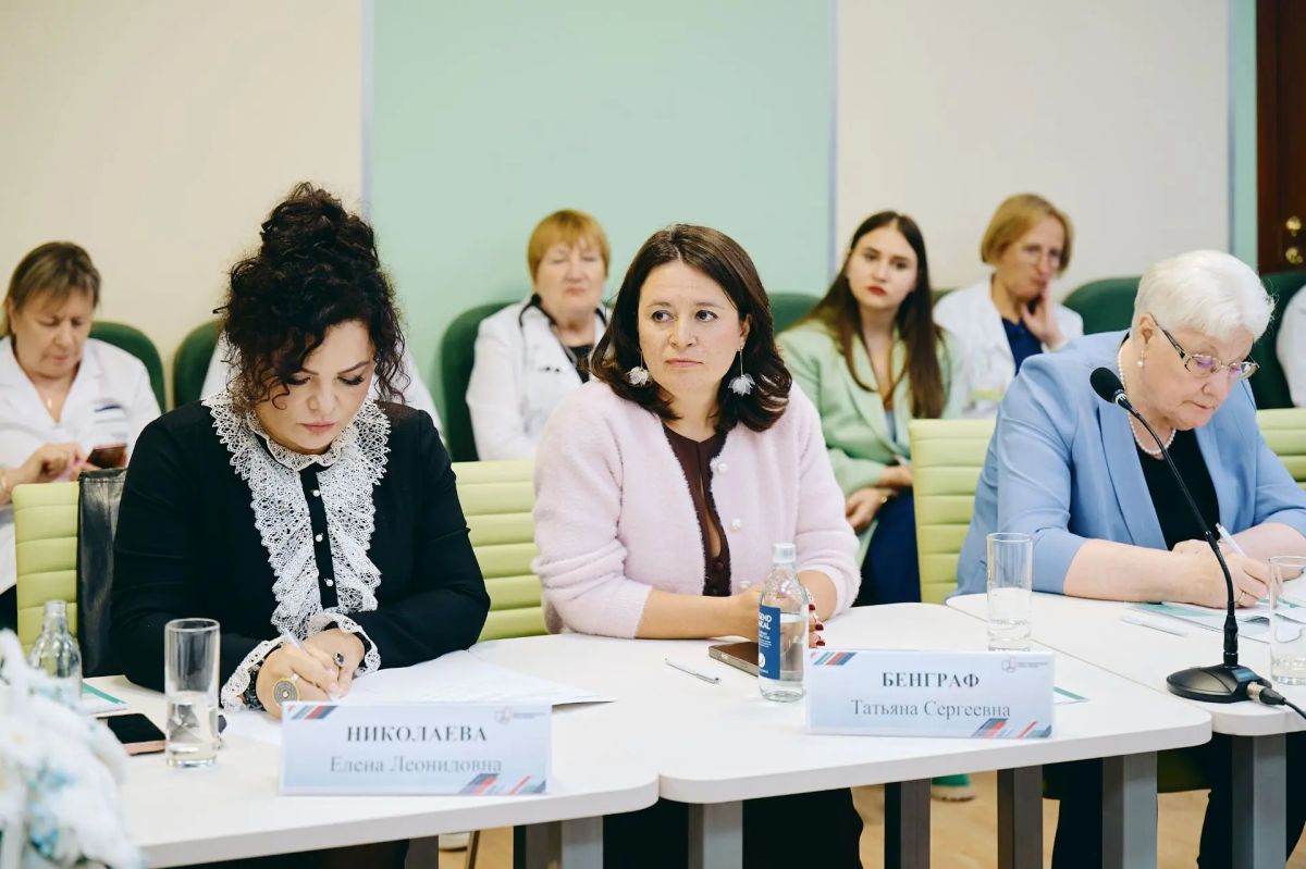 Комплексная поддержка семей: в Общественной палате Москвы прошло обсуждение Центров ранней помощи Комплексная поддержка семей: в Общественной палате Москвы прошло обсуждение Центров ранней помощи