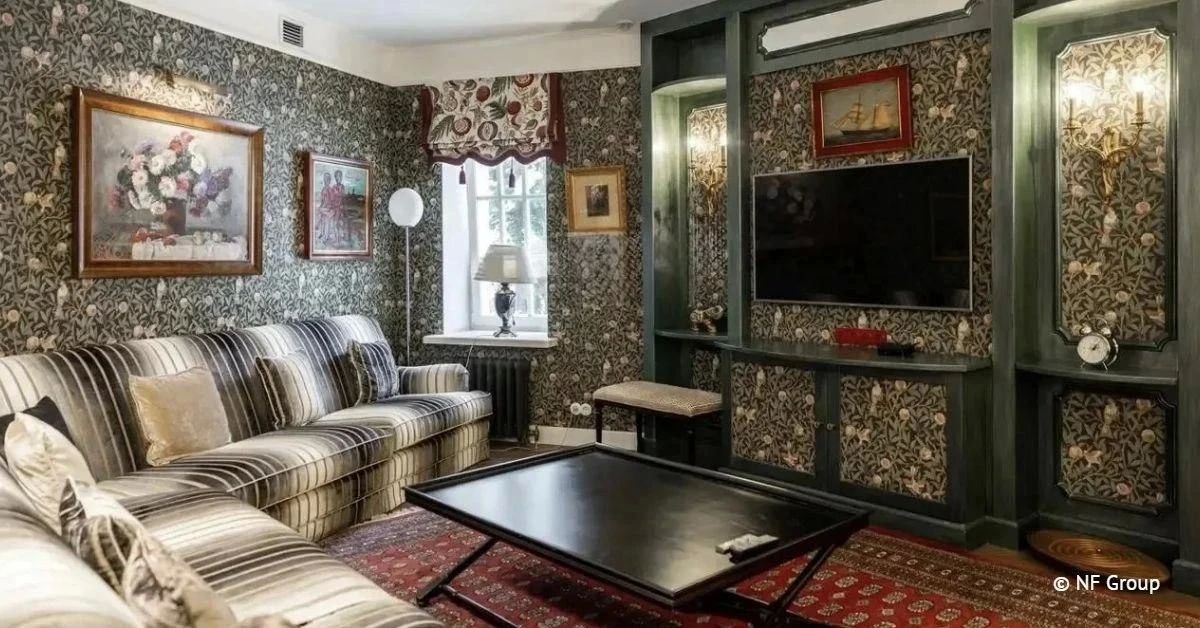 Особняк Виктора Дробыша в поселке "Никольская слобода" на Новой Риге хотят продать за 1,3 млрд рублей, сообщили ТАСС в AREA Особняк Виктора Дробыша в поселке "Никольская слобода" на Новой Риге хотят продать за 1,3 млрд рублей, сообщили ТАСС в AREA