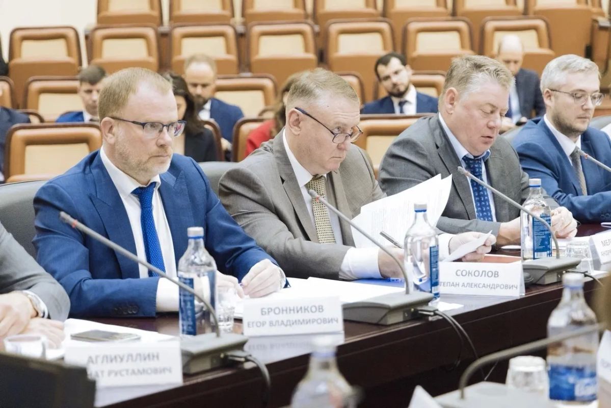 В Минэнерго России обсудили перспективные направления сотрудничества с ЦАР и Республикой Того В Минэнерго России обсудили перспективные направления сотрудничества с ЦАР и Республикой Того