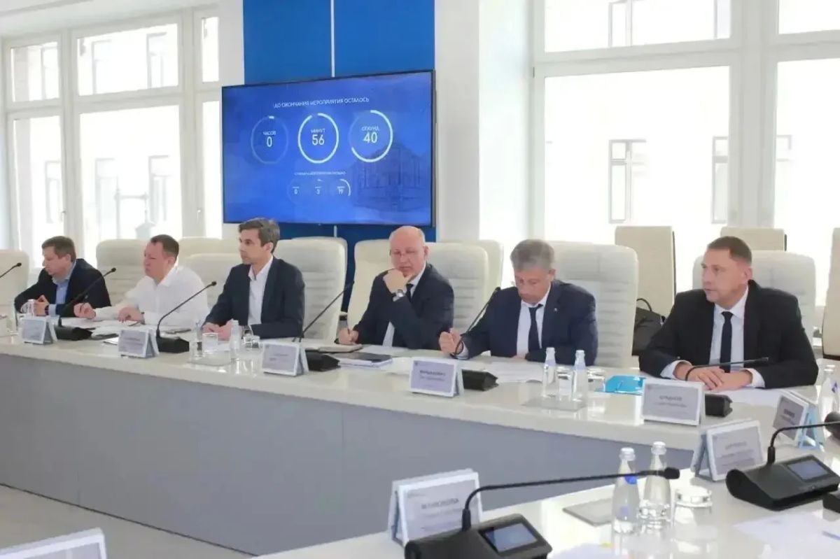 Александр Демидов провёл совещание по строительству объектов космодрома «Восточный» Александр Демидов провёл совещание по строительству объектов космодрома «Восточный»