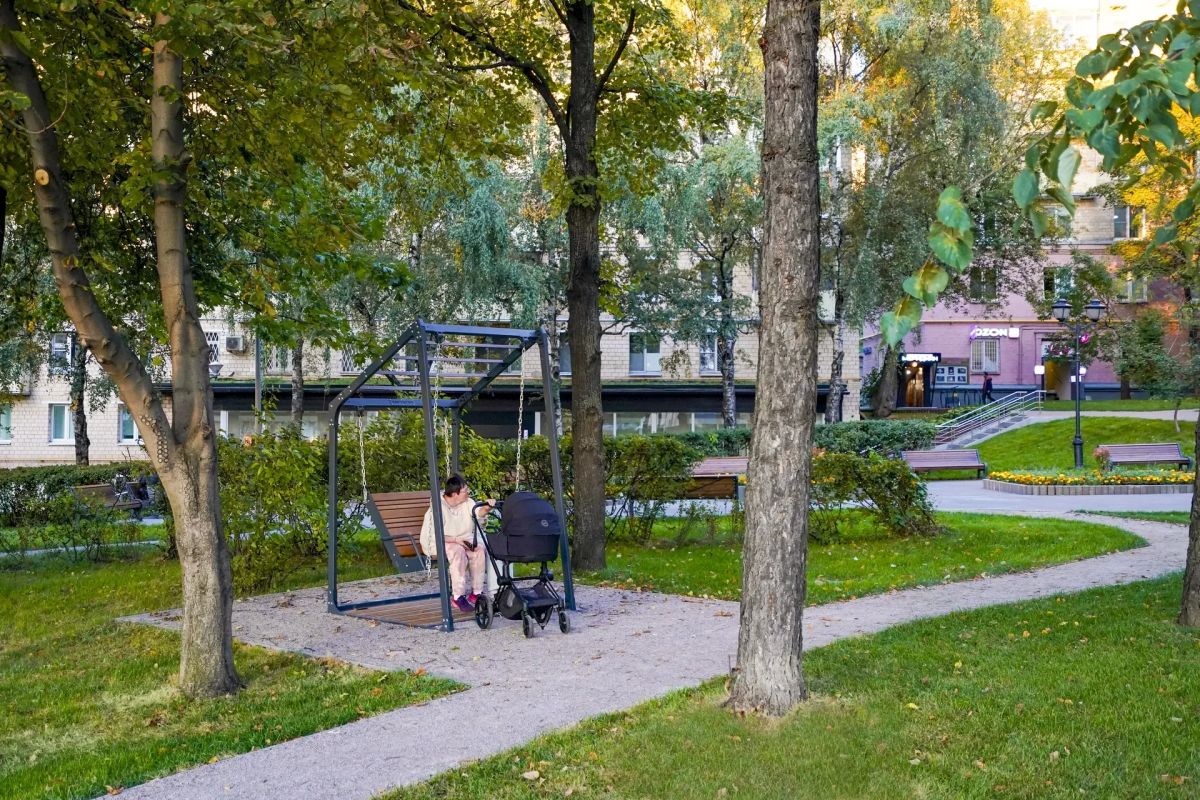 Спортивные площадки и новые прогулочные маршруты обустроили в сквере за музеем «Бородинская битва» в районе Дорогомилово в #ЗАО Спортивные площадки и новые прогулочные маршруты обустроили в сквере за музеем «Бородинская битва» в районе Дорогомилово в #ЗАО