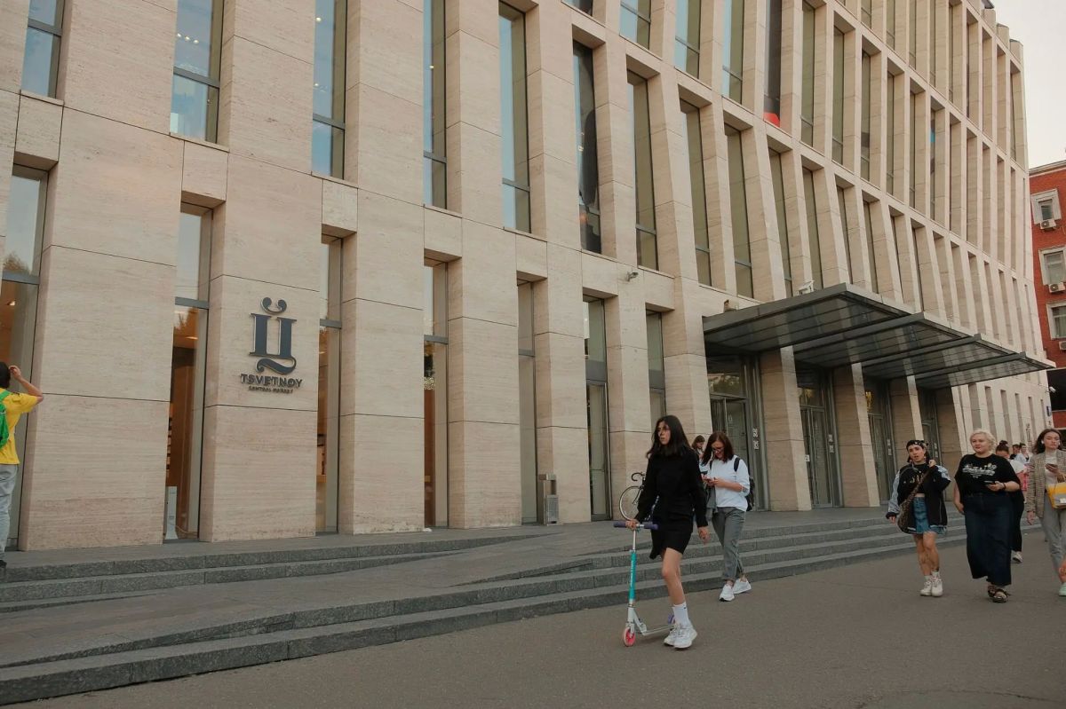 В рубрике «Москва сквозь годы» отправляемся за покупками! В рубрике «Москва сквозь годы» отправляемся за покупками!