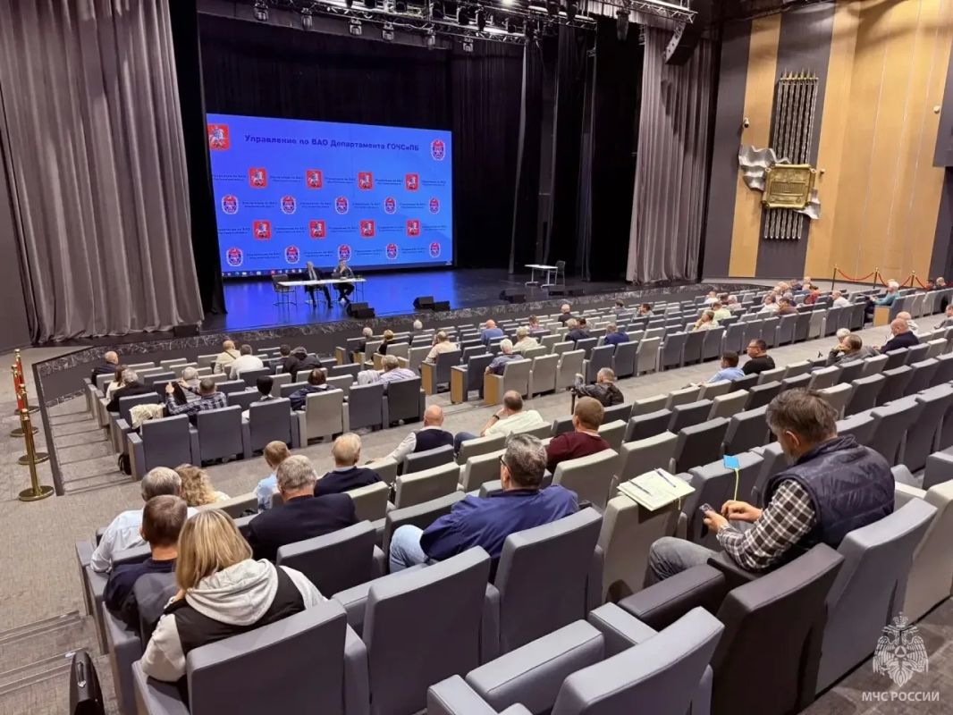 В Восточном округе столицы прошли занятия по пожарной безопасности В Восточном округе столицы прошли занятия по пожарной безопасности