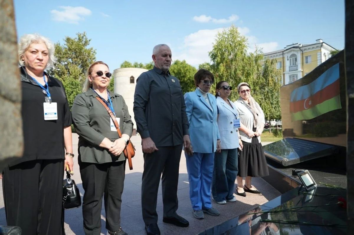 Педагоги из пяти городов Азербайджана стали участниками международной летней педагогической мастерской в Чеченском государственном педагогическом университете, сообщили ТАСС в пресс-службе вуза Педагоги из пяти городов Азербайджана стали участниками международной летней педагогической мастерской в Чеченском государственном педагогическом университете, сообщили ТАСС в пресс-службе вуза
