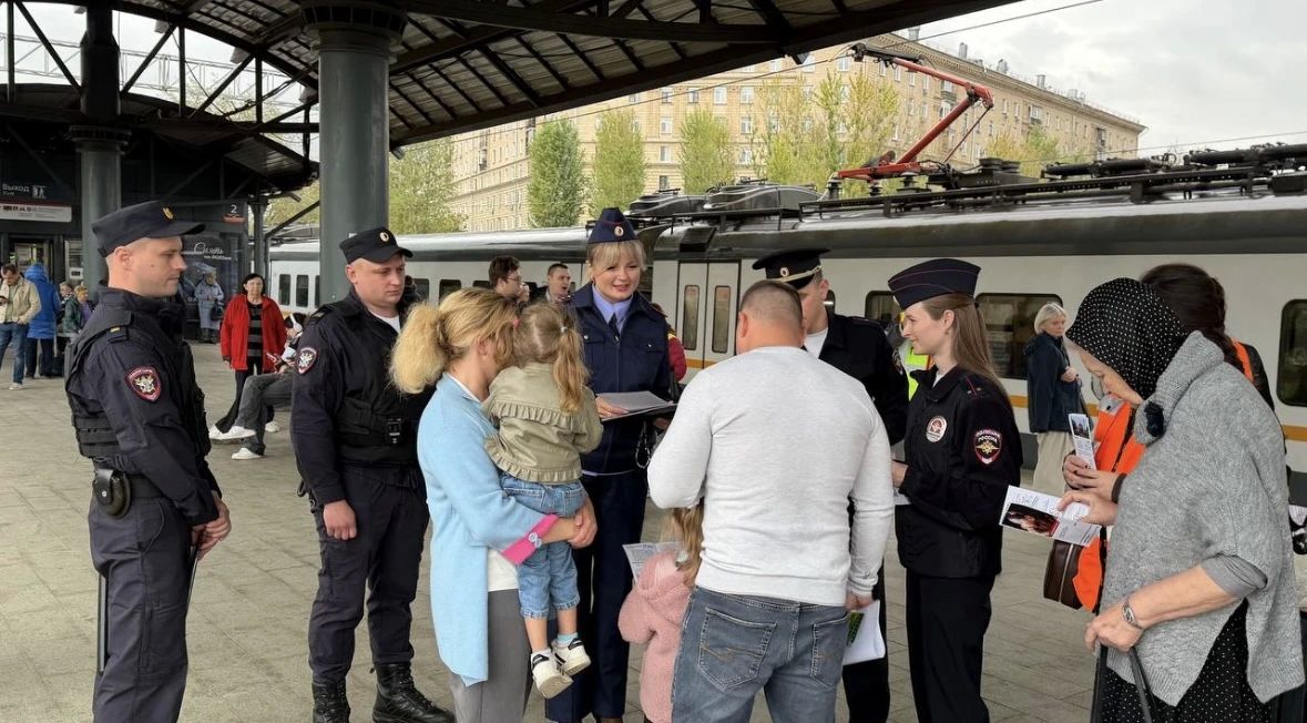 На станции Электрозаводская проведён межведомственный профилактический рейд по предупреждению нарушений правил безопасности на железнодорожном транспорте На станции Электрозаводская проведён межведомственный профилактический рейд по предупреждению нарушений правил безопасности на железнодорожном транспорте